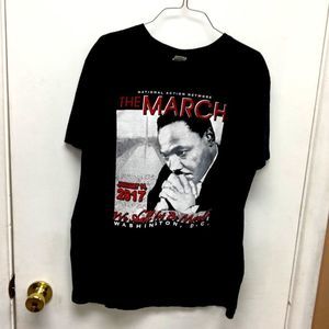 Martin Luther King Jr. MLK Wasing Rally T-Shirt 2017 size Large